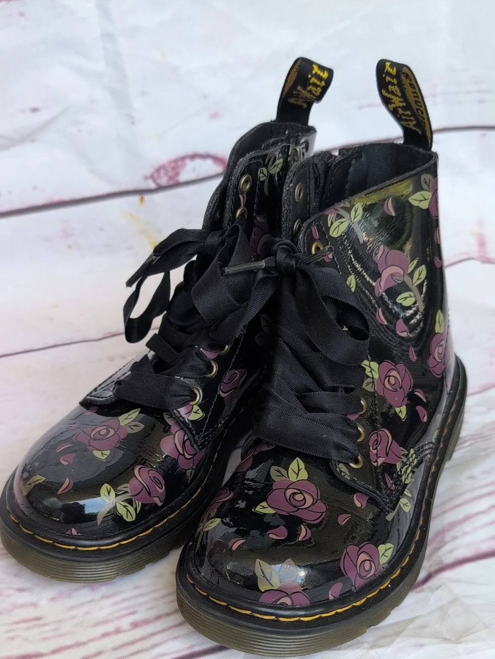 Dr. Martens floral printed